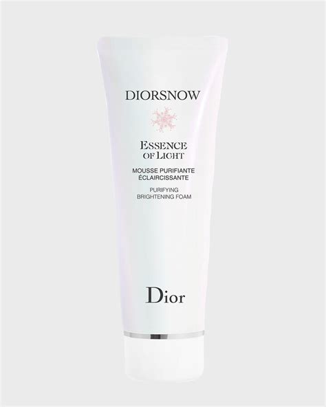 Purifying Brightening Foam Cleanser: Diorsnow Essence of Light 